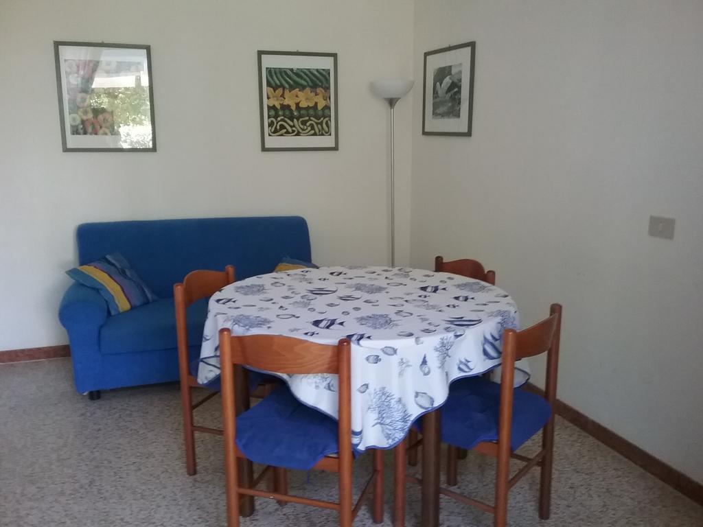 Casa Marialuigia - Appartamenti Solo Per Famiglie リド・ディ・イエゾロ エクステリア 写真