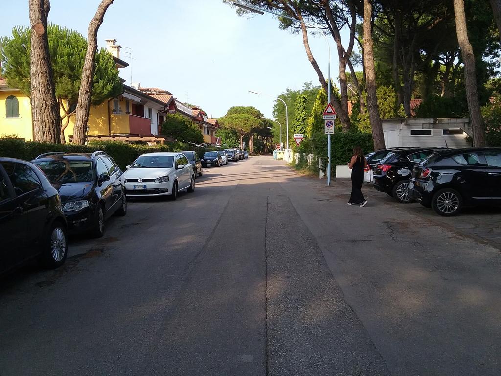 Casa Marialuigia - Appartamenti Solo Per Famiglie リド・ディ・イエゾロ エクステリア 写真